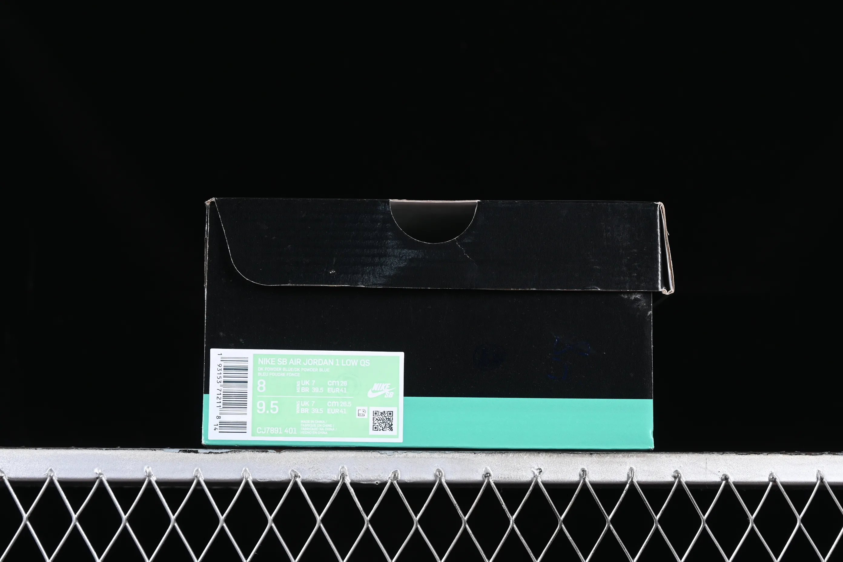 All categories Air Jordan Jordan series basketball shoes Air Jordan 1 Low G version pure original Nk SB x Air Jordan 1 Low AJ1 Joe 1 joint North Carolina blue full head layer low-top basketball shoes CJ7891-401